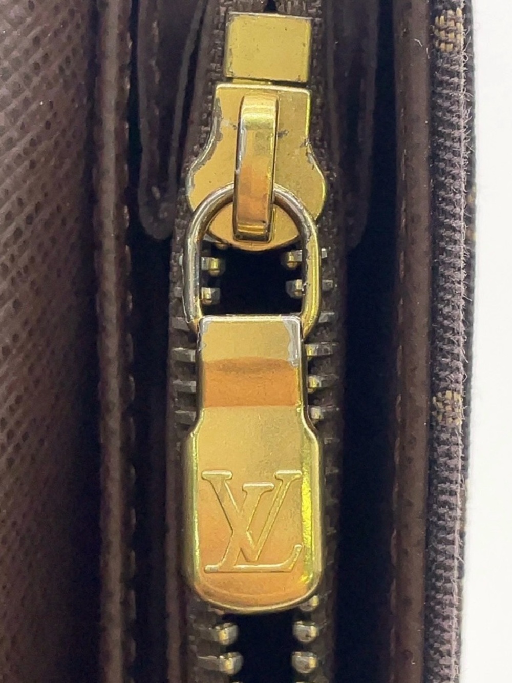 Auth Louis Vuitton Monogram Mini
Lin Portefeuille Sarah - Picture 9 of 15